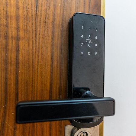 Vr Estudios Apartments Madrid Eksteriør billede