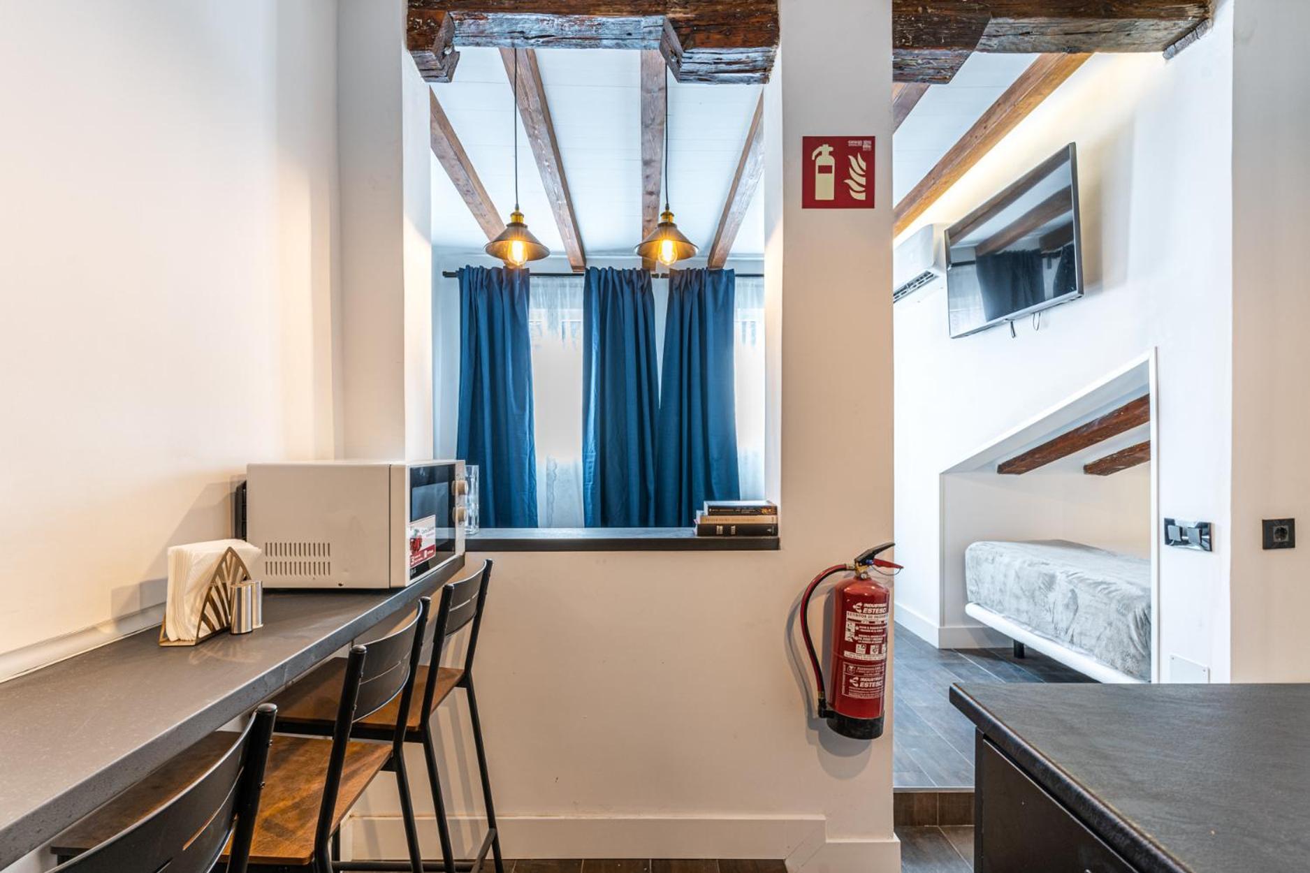 Vr Estudios Apartments Madrid Eksteriør billede