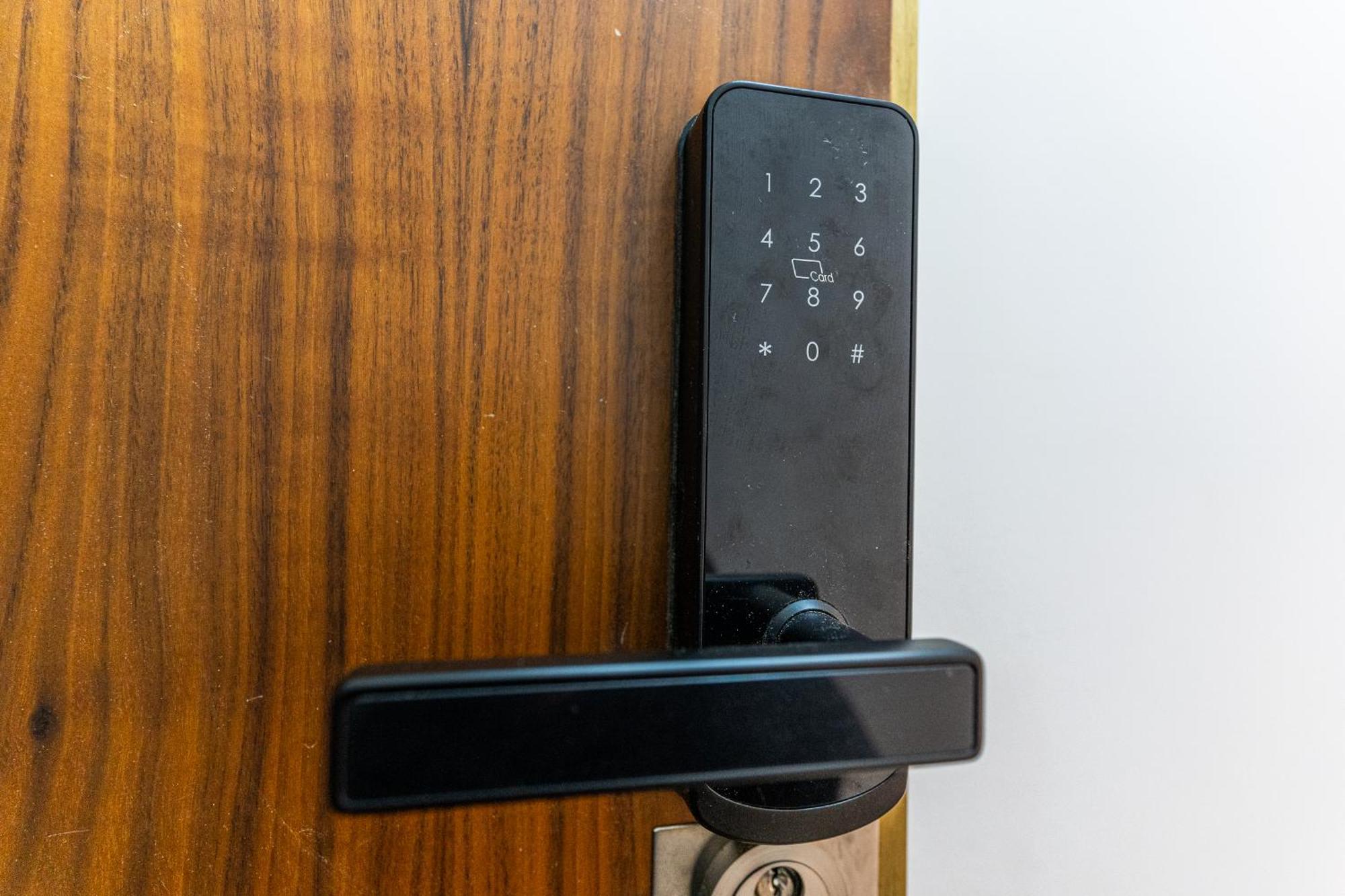Vr Estudios Apartments Madrid Eksteriør billede