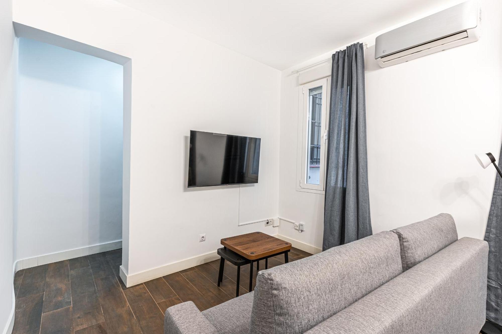 Vr Estudios Apartments Madrid Eksteriør billede