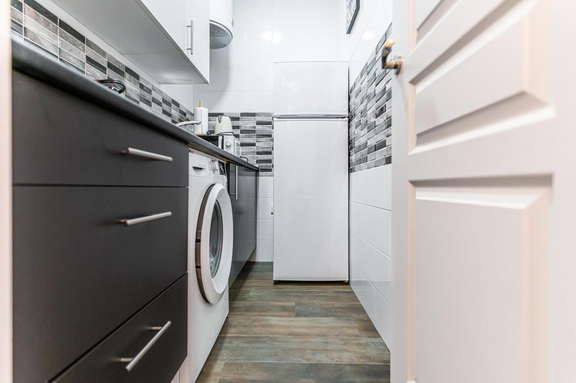 Vr Estudios Apartments Madrid Eksteriør billede