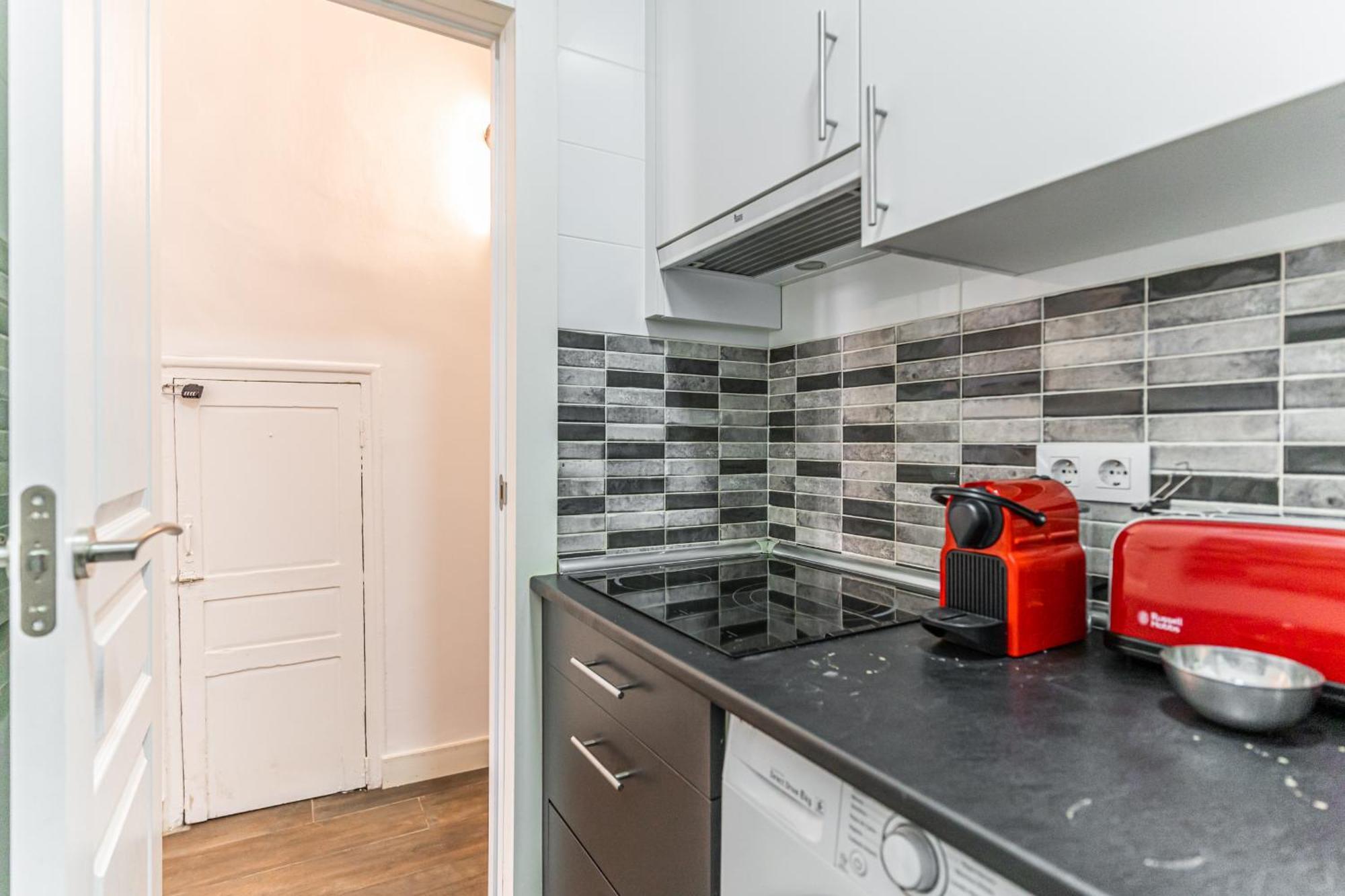 Vr Estudios Apartments Madrid Eksteriør billede